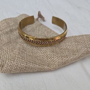 Elegant Gold and Copper Bracelet
